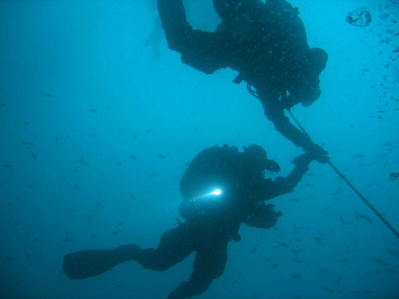 2009-10-17 HMCS Yukon  077e