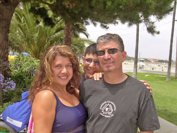 Cabrillo Beachsports Day 6-4-05 227Family_edited