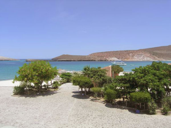 Club Cantamar Private beach