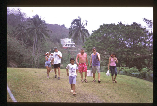 Philippines Golf Jeancy, Mark, beer girl, Dutch, Mic, KC_edited