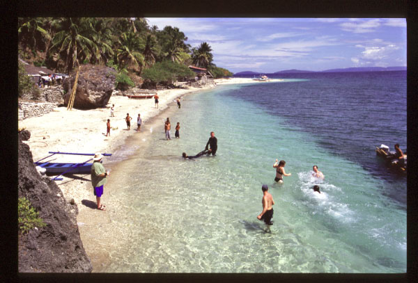 Verde Island Kids 06_edited